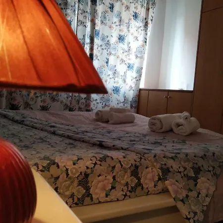 Anna's Apartment *